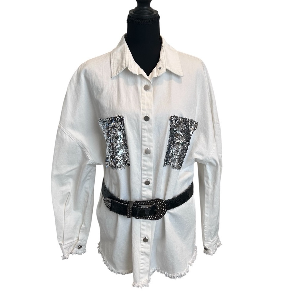 Malibu & Co White Button Down Denim Shirt with Silver Sequins Pockets. Size M